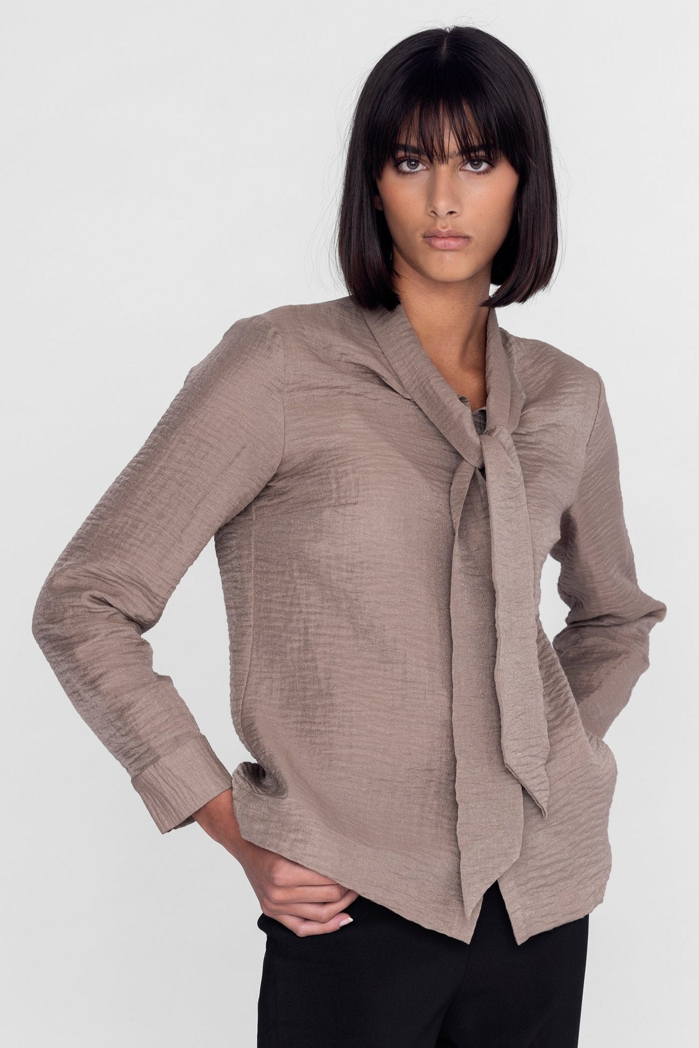 CALISS Blouse Linda in taupe