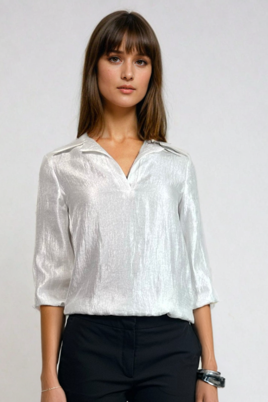 Blus Elin i vitt