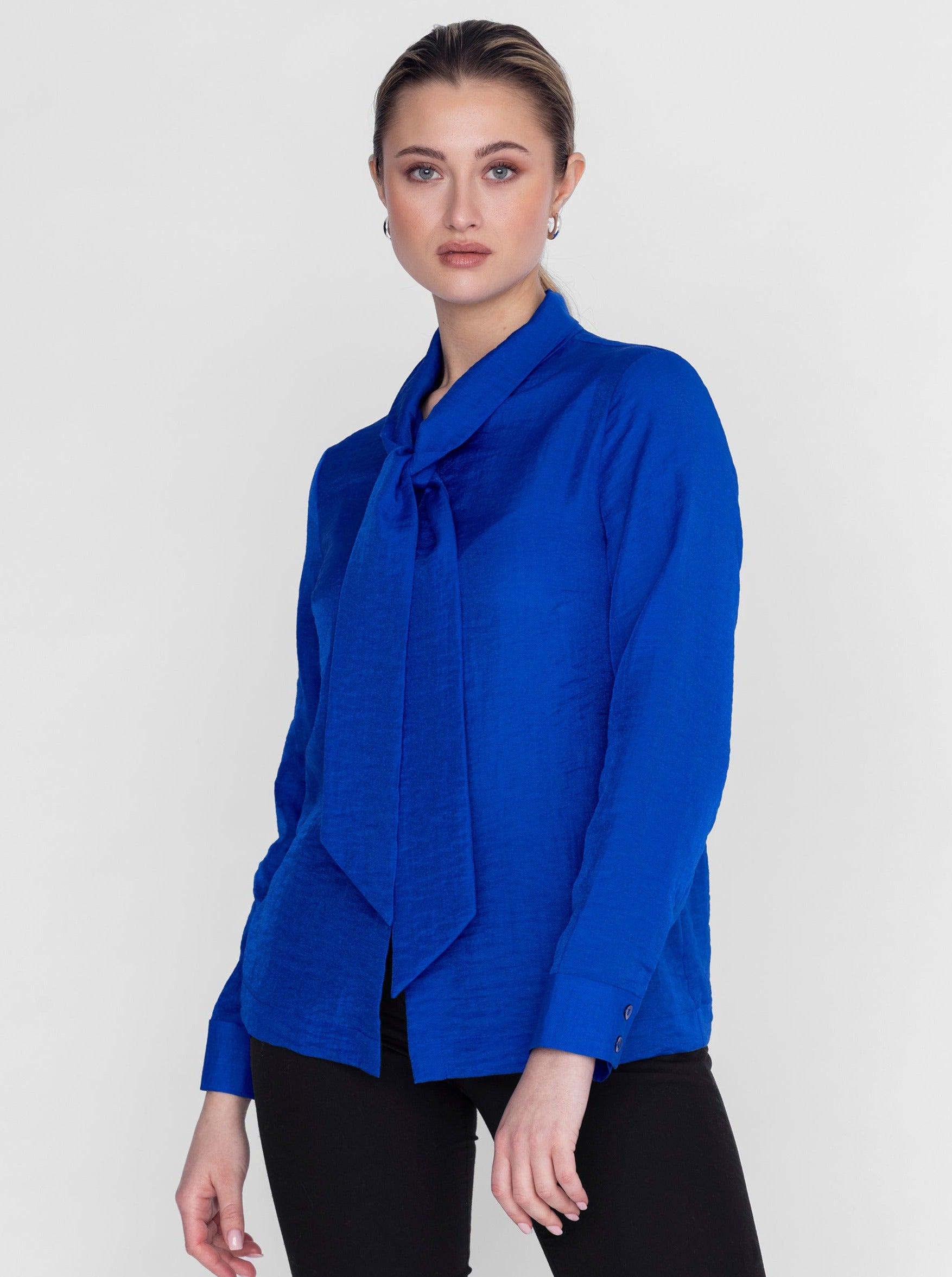 Blouse Linda in electric blue