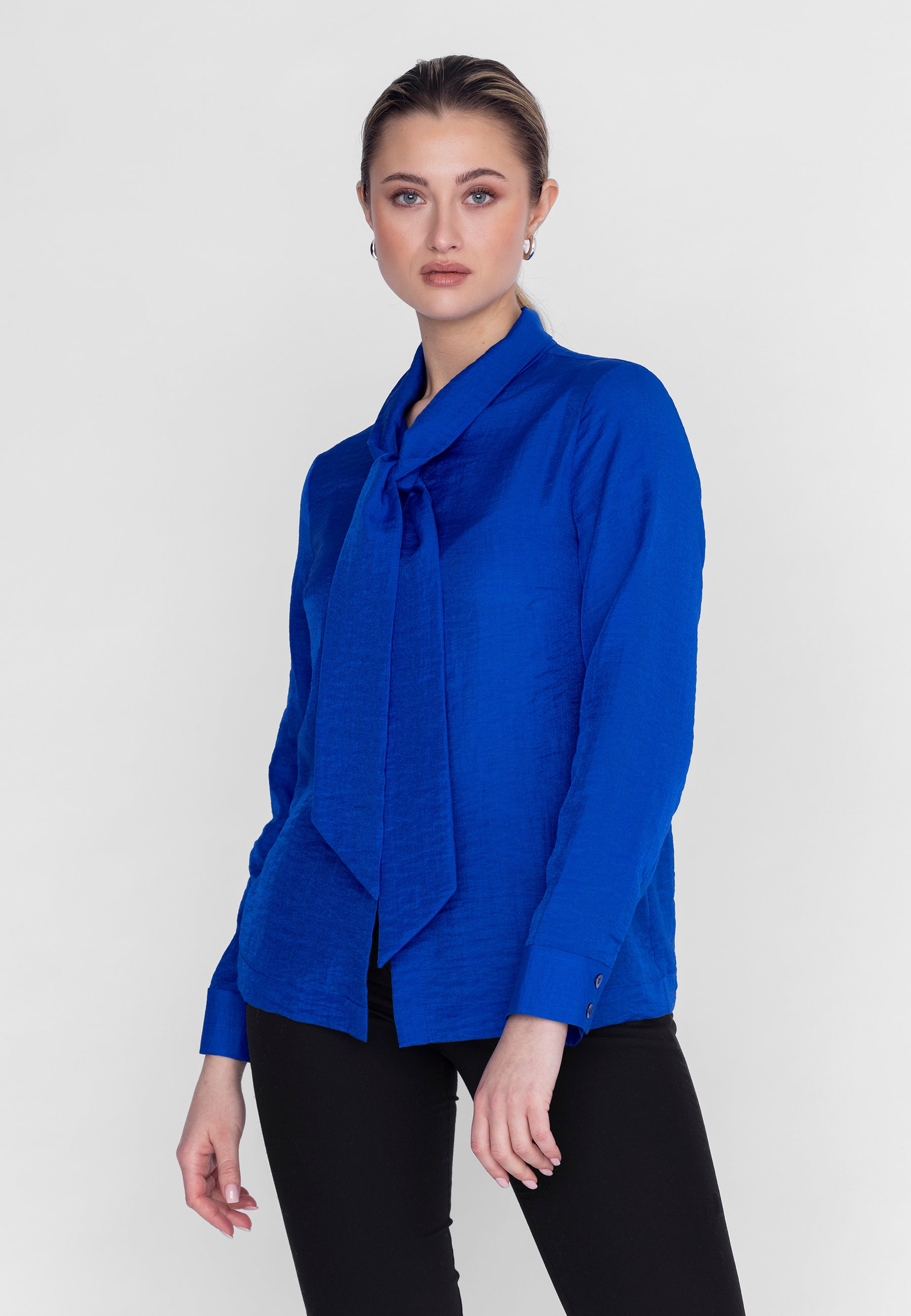 Blouse Linda in electric blue