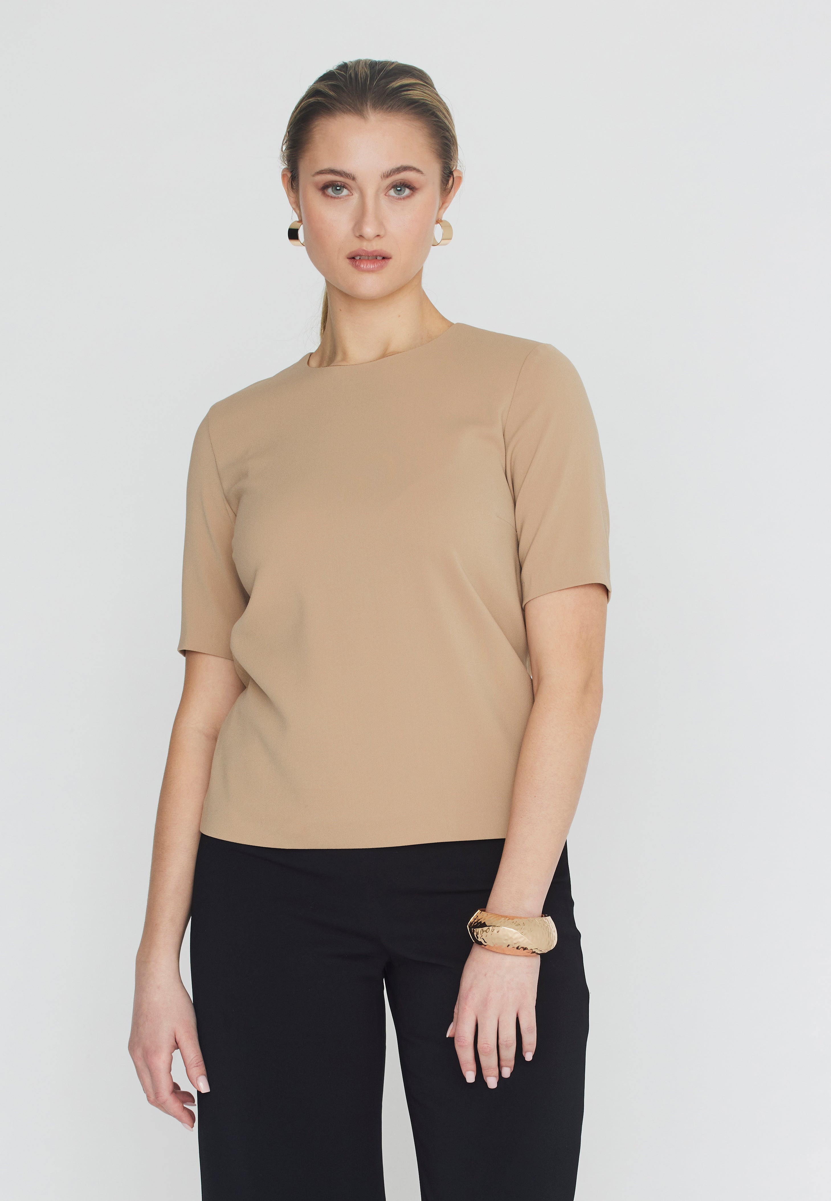 Tailored top Flora in camel