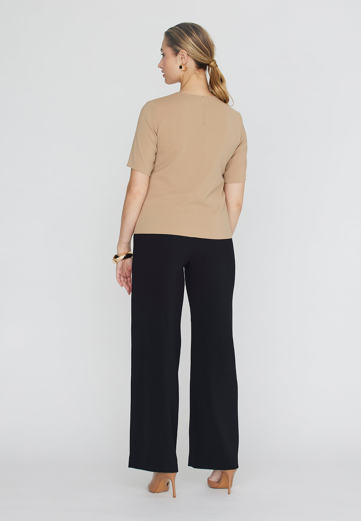 Tailored top Flora in camel